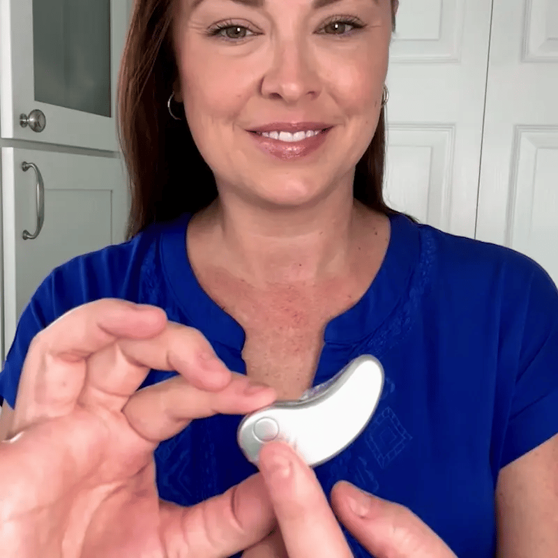 LE TRAITEMENT ULTIME POUR LE CONTOUR DES YEUX